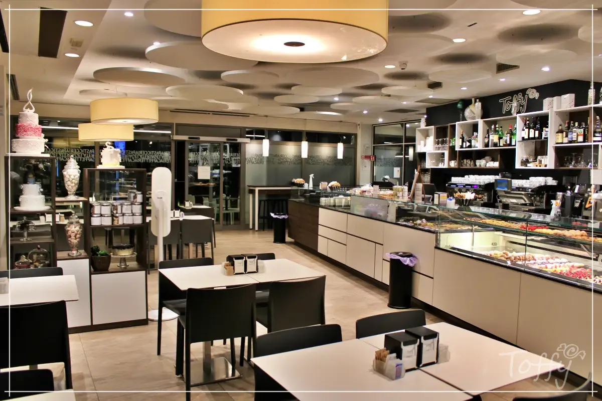 Interno Pasticceria Toffy