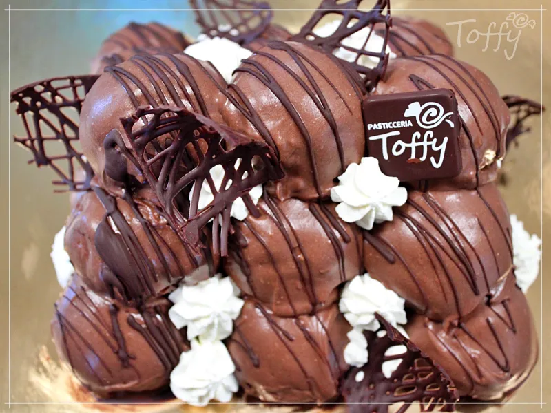 profitterol Profitterol