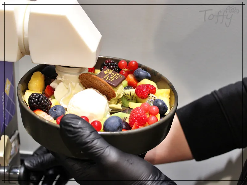 macedonia_gelato_panna_preparazione Preparazione Macedonia al Gelato e Panna